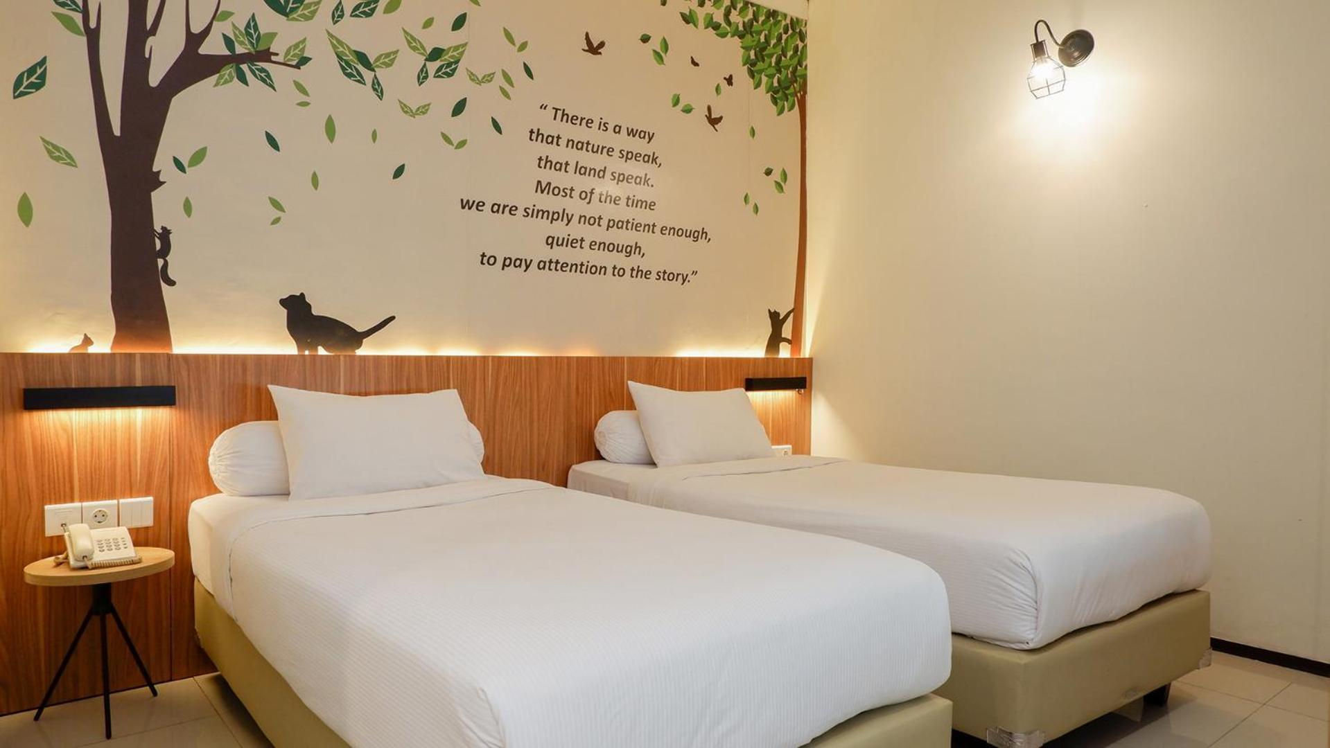 Front One Resort Magelang Exterior photo